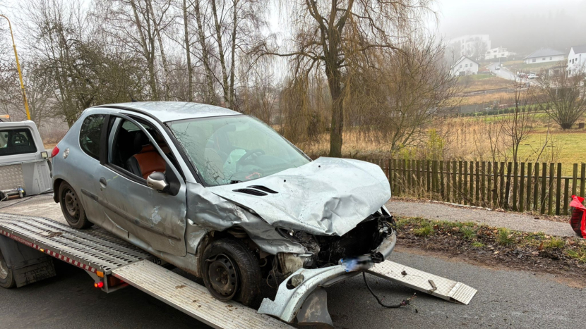 V Mixově ulici se čelně střetly dva osobáky