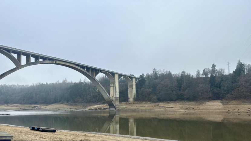 Podolský most a návrat staré Vltavy