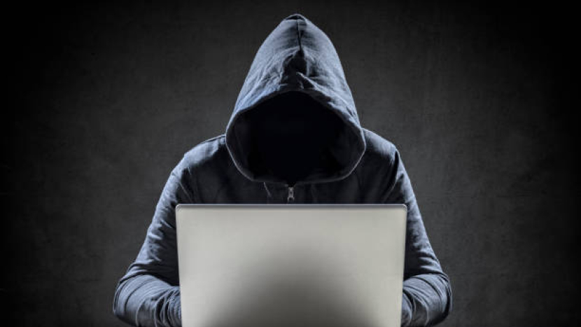 Internet je čím dál agresivnější. Blíží se konec anonymních účtů?