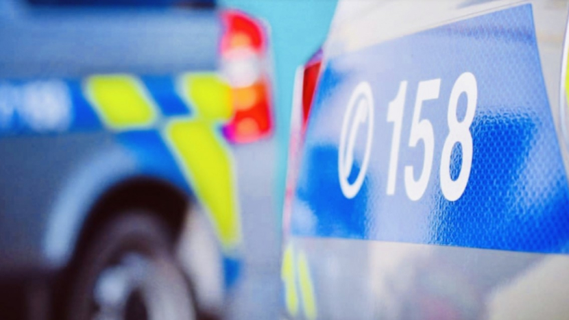 Na silnici u Dubence havarovala dvě auta