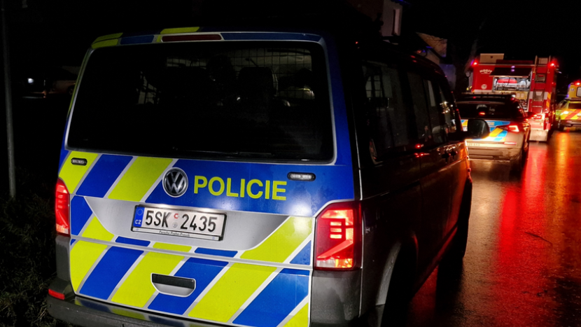 V Příbrami se ve Zdabořské ulici srazily dva osobní vozy