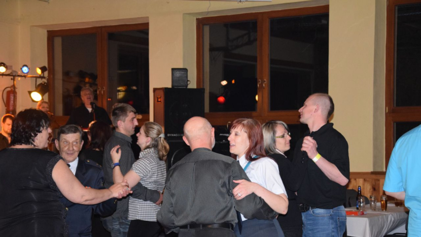 Po deseti letech se vrací do Lázu Hasičský bál