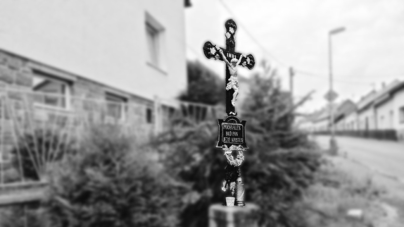 Nový křížek na Březových Horách. A jak to bylo doopravdy se vznikem osady?