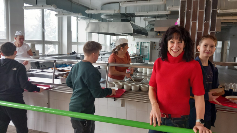 Zdravé obědy v ohrožení? Babiš mění tón, Šťastný chce vyhlášku smést ze stolu – Příbram má v jednání své zastoupení