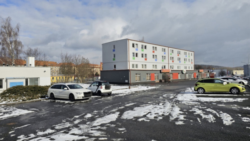 Konečně jasno? Příbram po letech řeší parkoviště u LEKA. Firma chce směnu, radnice doplatky