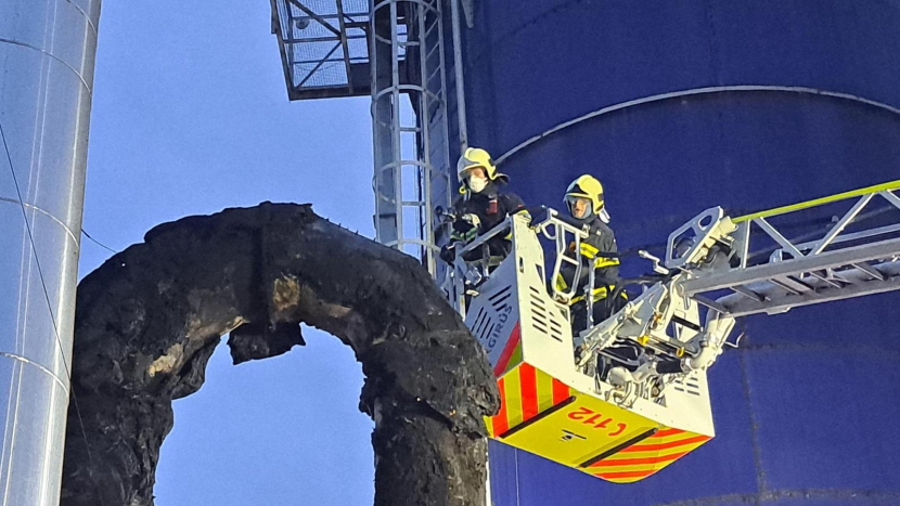 Hasiči nad ránem likvidovali požár v Březnici