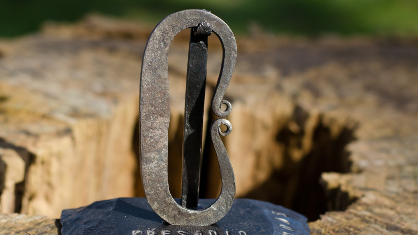 Střední Čechy hledají dobrovolnické hrdiny. Začínají nominace na cenu KŘESADLO 2025