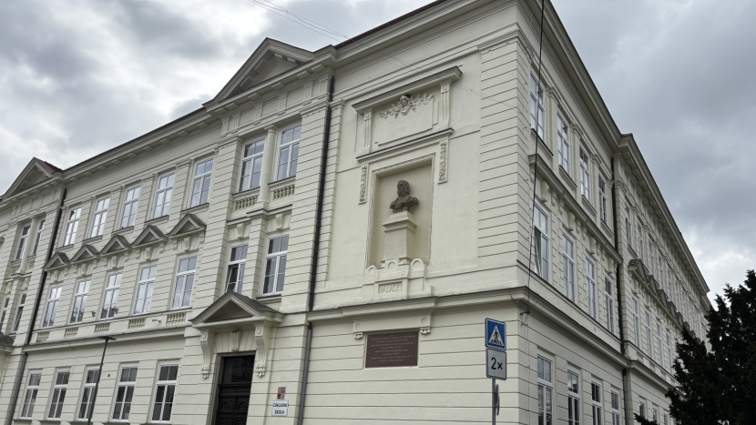 Dobříš praská ve švech, Příbram hlásí pokles. Zápisy do 1. tříd ukázaly ostrý rozdíl