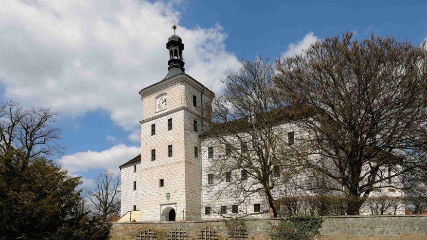Středočeské památky zahájí novou sezonu, návštěvníci si připlatí na vstupném