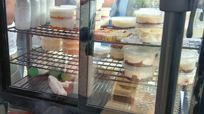 Veterináři zpřísňují kontroly farmářských trhů. Co nejčastěji prodejci a výrobci porušují?