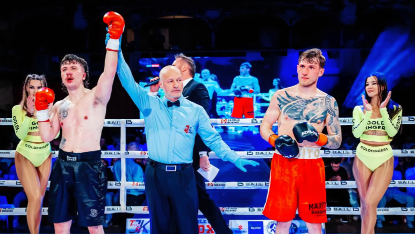 Kotrč rozdrtil Lucernu: soupeře poslal k zemi ve 3. kole a dál jede bez porážky