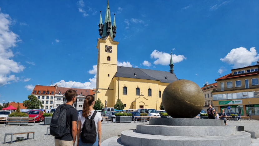 Příbram vymírá, nebo se konečně mění? Mladí lidé mají jasno