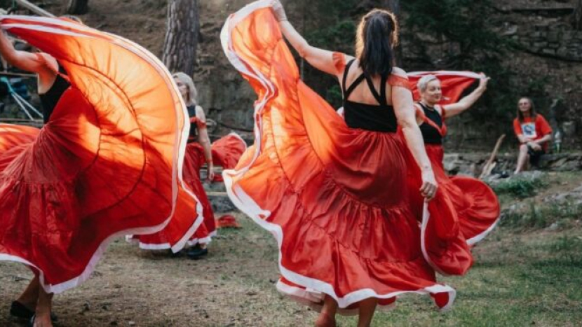Festival Kahan 2026 startuje sezónu: Hudba, divadlo a silná vzpomínka v lesním divadle