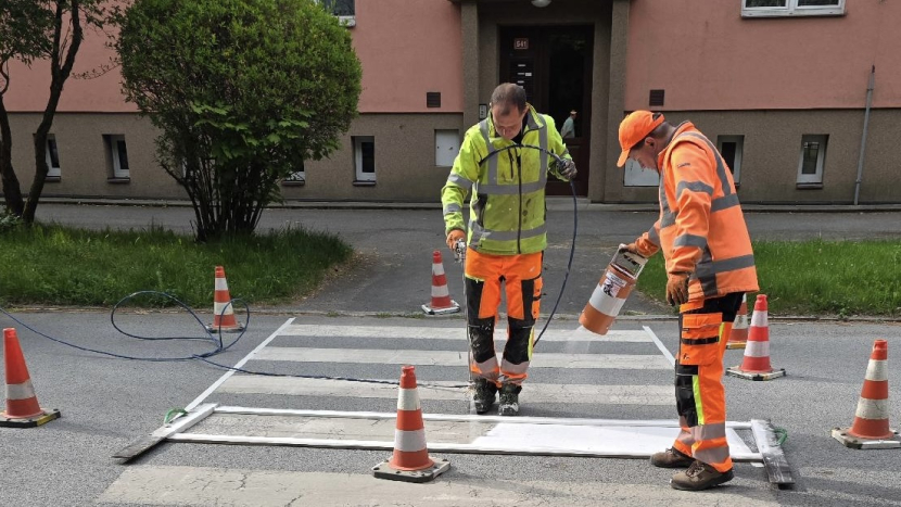 Rožmitál investuje do oprav chodníků, silnic i bezpečnosti ve městě
