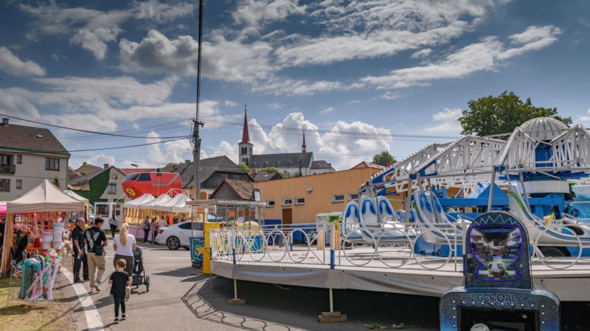 Tipy na víkend: Fesťáczek, tradiční pouťové oslavy a automobilové rally!