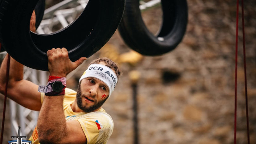 Příbram ovládnou překážky! Obstacle Race 3.3 míří na rekordní účast a propojí Nový rybník se Svatou Horou