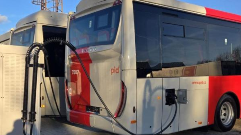 Středočeský kraj plánuje nasadit téměř 50 elektrobusů