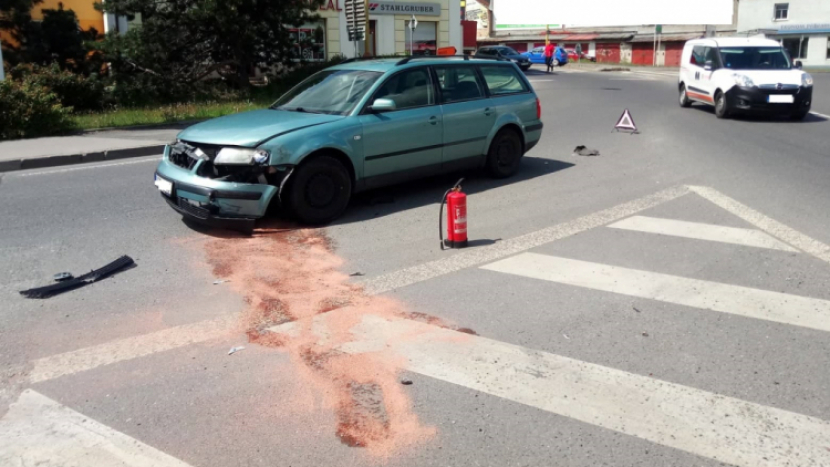 Bouračka? Lísteček za stěrač nestačí! Řidič může přijít o tisíce i o řidičák