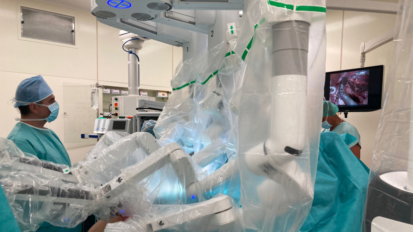 Robotická chirurgie v Příbrami právě začíná. První operace už probíhají