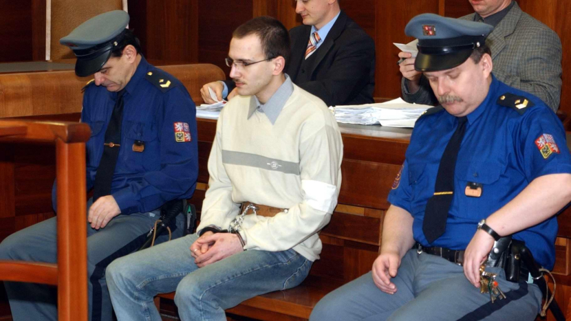 Trojice vrahů, případ prostitutky u Lipna i zákulisí mordparty. Do Příbrami míří bývalý šéf budějovických kriminalistů