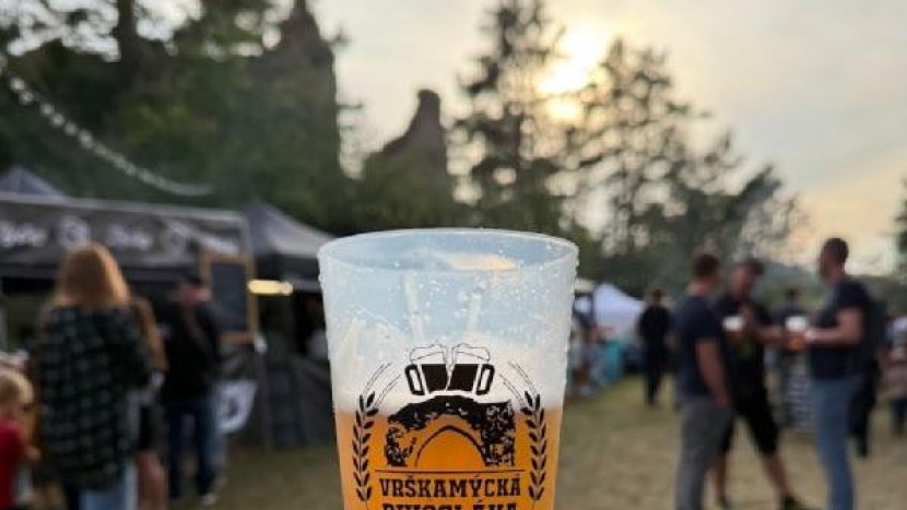 Vrškamýk provoní pivo a rozezní rock. Zřícenina ožije už po jedenácté
