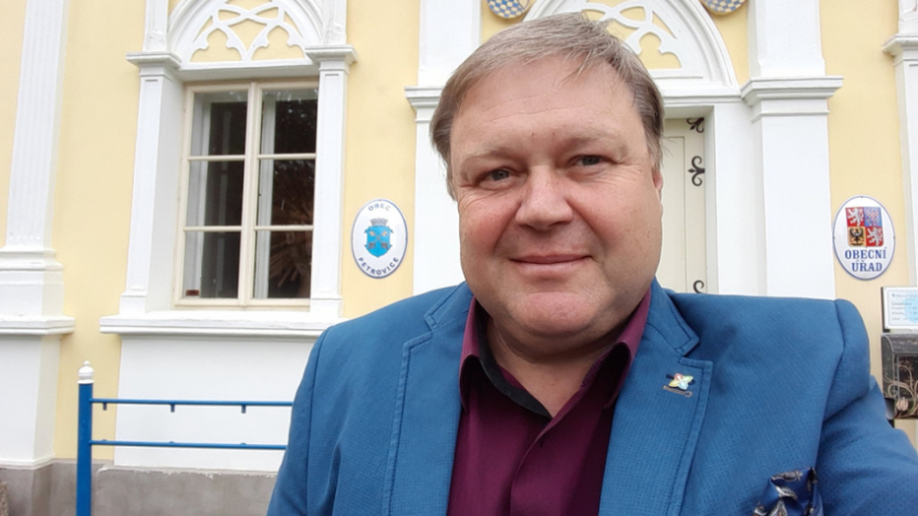 Štěpánek zústává senátorem po porážce Daňhové