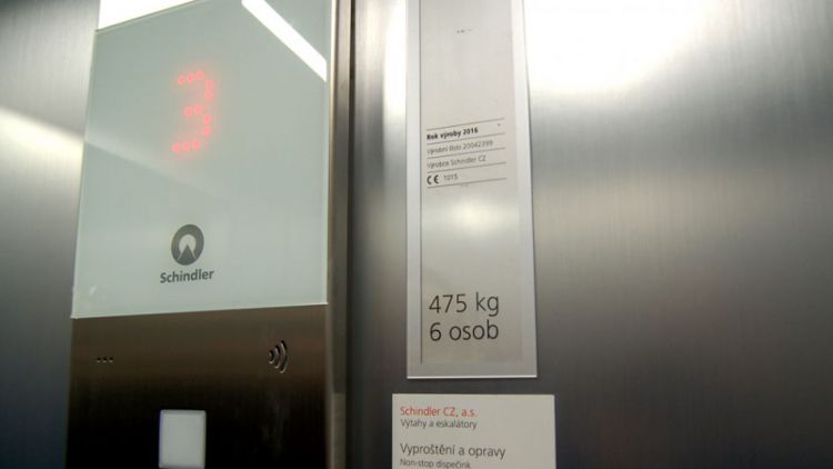 DPS v Hradební má nový výtah