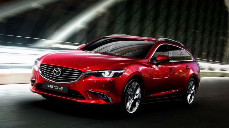 Auto roku 2016 - Mazda 6