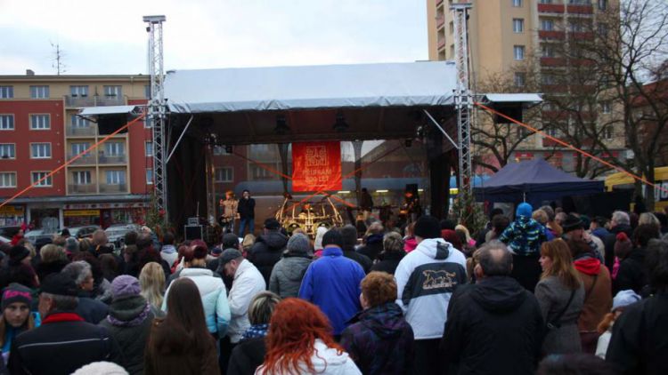 O třetí adventní neděli vystoupí na náměstí Vlasta Horváth