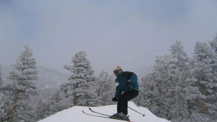 Ve středočeských areálech ubylo lyžařů, důvodem je počasí