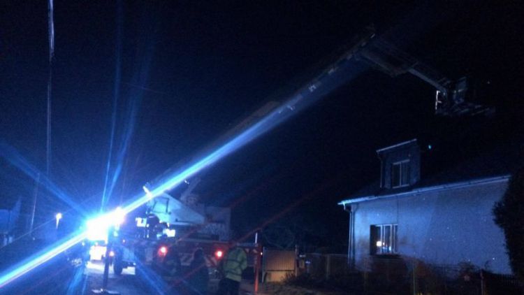Právě teď: Hasiči zasahují u požáru domu v Bohutíně