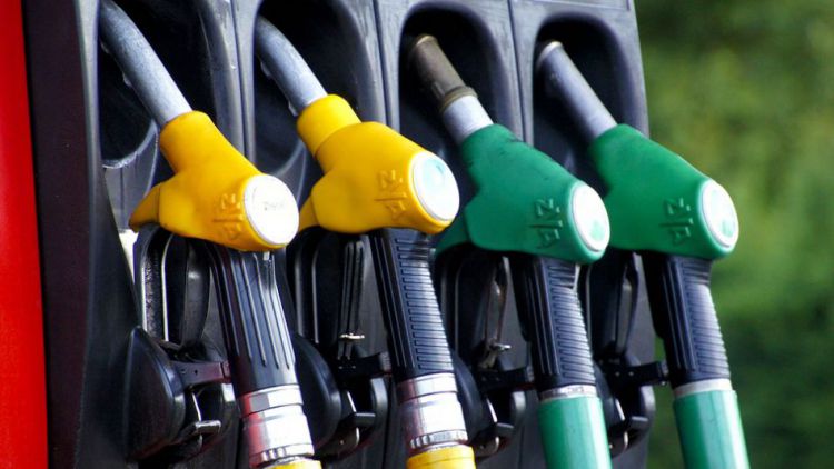 Ceny pohonných hmot ve středních Čechách stagnují