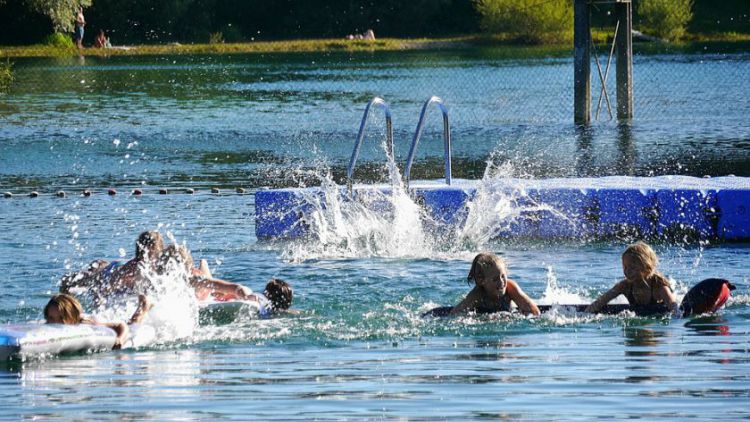 V Petrovicích u Sedlčan by si veřejnost přála bazén, čísla ale mluví proti