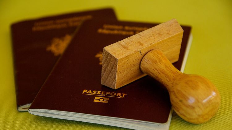 Jak ušetřit čas při vyřizování žádostí o cestovní doklady či občanské průkazy