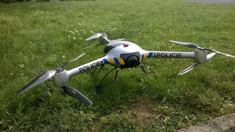 Policejní dron je opět v provozu