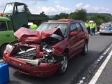 Právě teď: Po nehodě tří vozidel je momentálně uzavřena Strakonická silnice u obce Těchařovice.