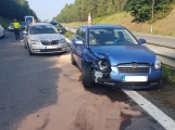 Aktuálně: Nehoda tří vozidel komplikuje provoz na dálnici D4
