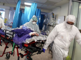 Zemřel 80letý pacient nakažený koronavirem