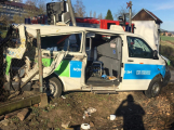 Příbramský soud řeší loňskou tragickou nehodu v Čenkově. Řidiči sanitky hrozí šest let vězení