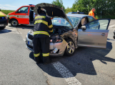 Tři zraněné osoby si vyžádala dopravní nehoda u sjezdu z dálnice na Dobříš