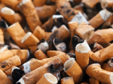 Cigarety zdraží, schválila vláda