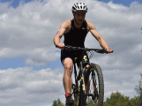 Terénní triatlon v Podlesí se letos protáhne na dva týdny