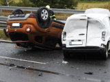 Provoz na dálnici D4 u Obořiště omezila nehoda tří vozidel