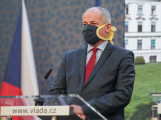 Prymula chce vyhlásit nouzový stav na měsíc