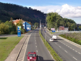 Autobusový pruh na Strakonické dostal zelenou