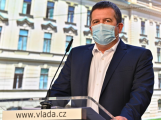 Není jasné, zda již rozvolníme opatření, řekl Hamáček