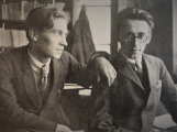 Otakar Mrkvička mladší byl nadaný malíř, ilustrátor, scénograf i divadelník