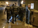 Ve středních Čechách včas nezavřely podle policie 2 restaurace