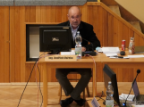 Vařeka: Městské budovy nám padají na hlavu. Raději investujeme do ruiny na Šumavě?