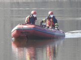 Potápěči nalezli v orlické přehradě dvě těla, zřejmě jde o sebevrahy